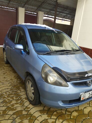 Honda: Honda Fit: 2002 г., 1.3 л, Автомат, Бензин, Хэтчбэк