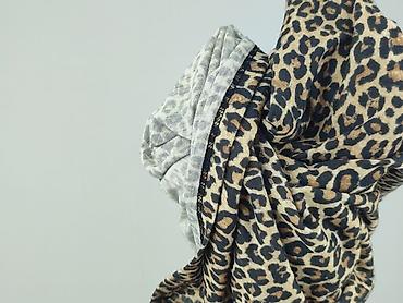 pull and bearç: Internacionale, T-shirt damski, rozmiar M — 5