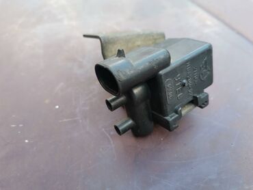 Auto delovi: Map senzor Lada Lada Niva 1.7i EURO 3 br.1. Polovno, ocuvano. Skinuto — 1