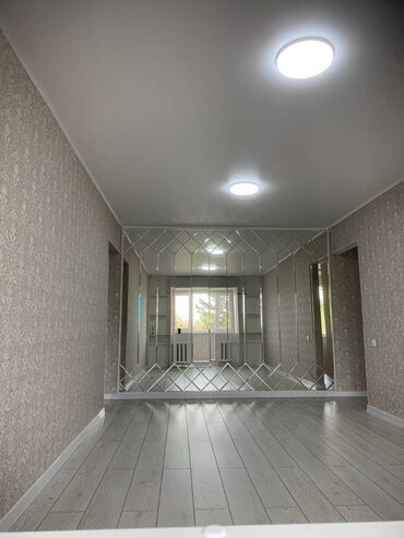 Продажа квартир: 3 комнаты, 58 м², 104 серия, 4 этаж, Дизайнерский ремонт