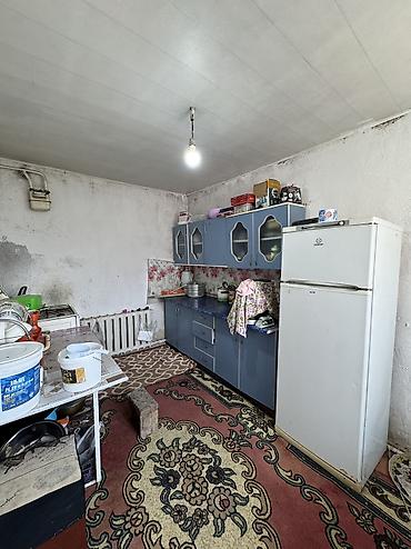 Продажа коттеджей и домов: ✨ Продаётся двухэтажный дом в с. Сокулук ✨ 🏡 Характеристики: • — 9