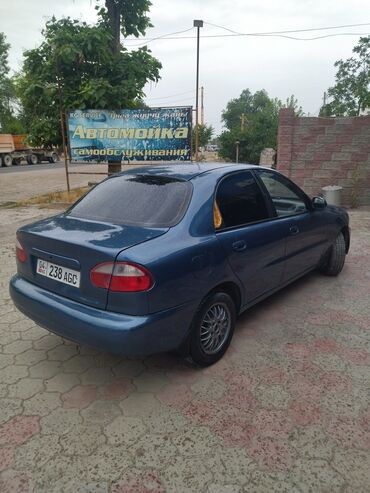 двер ланос: Daewoo Lanos: 1997 г., 1.5 л, Механика, Бензин, Седан