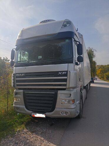 срочно продам авто в связи с переездом: Продаю ДАФ FTXF 105 год выпуска 2011 прицеп рефрижератор SCHMITZ SKO