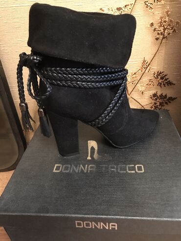 Botinka və botilyonlar: Ölçü: 35, rəng - Qara, İşlənmiş — 8