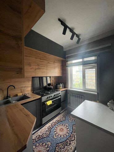 здаётса квартира: 4 комнаты, 77 м², 105 серия, 4 этаж, Евроремонт