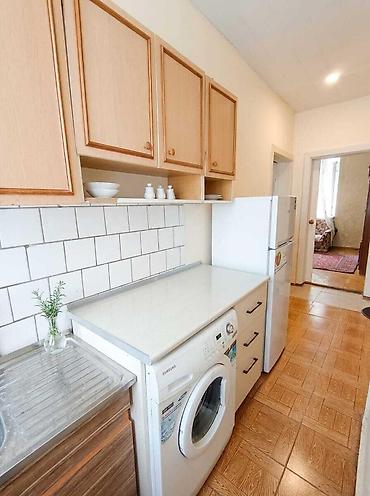 kiraye menzil: İcarəyə verilir 2 otaqlı köhnə tikili 65 m², Nəsimi r. 600 AZN/ay 2 — 9