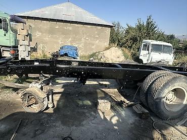 шина транспортного средства: Самосвал КАМАЗ 6×4 машина после кап ремонта собран с рамы в идеальном — 8