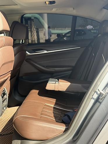 салон bmw: BMW 5 series: 2018 г., 2 л, Автомат, Дизель, Седан — 7