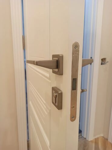 Qapıların təmiri: Qapı ustası ibrahim qapıların - keyfiyyətli, yüksək səviyyədə — 29