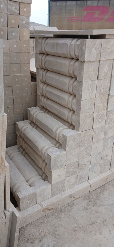 Ağlay: Hər növ aqlay daşlarının topdan və pərakəndə satışı sifarişi qəbul — 27