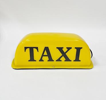 Продаю б/у световой знак «TAXI» на крышу автомобиля самовывоз