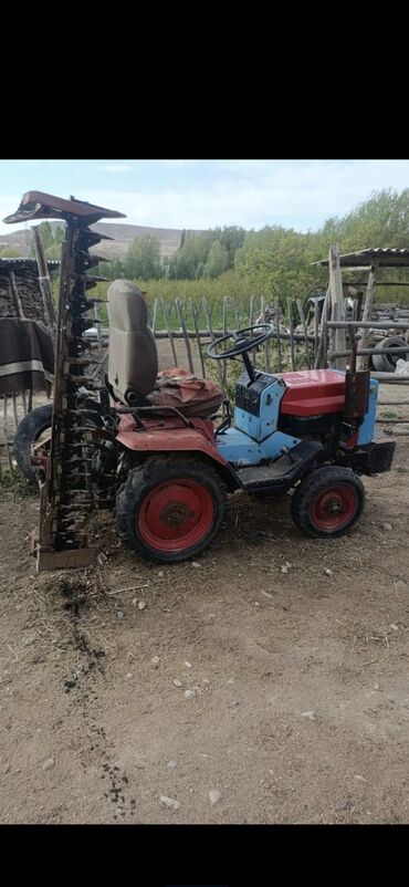 дом в колесах: ПРОДАЮ.МИНИ ТРАКТОР КМЗ БЕНЗИН, РОССИЙСКИЙ ЕСТЬ КОСИЛКА ДЛЯ ТРАВ, ПЛУГ