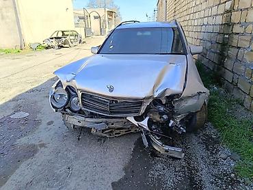 Mercedes-Benz: Mercedes-Benz E-Class: 2.4 l | 1998 il Universal — 1