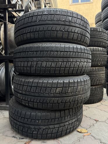 сколько стоят зимние шины на машину: Шиналар 215 / 60 / R 17, Кыш, Колдонулган, Комплект, Жеңил унаалар, Жапония, Bridgestone