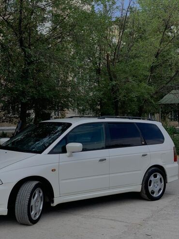 диска тапор: Honda Odyssey: 2001 г., 2.3 л, Автомат, Бензин, Минивэн