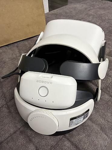 video kamera: Meta Quest 2 VR dəstı + BOBOVR aksesuarları Paket tərkibi: - Meta — 3