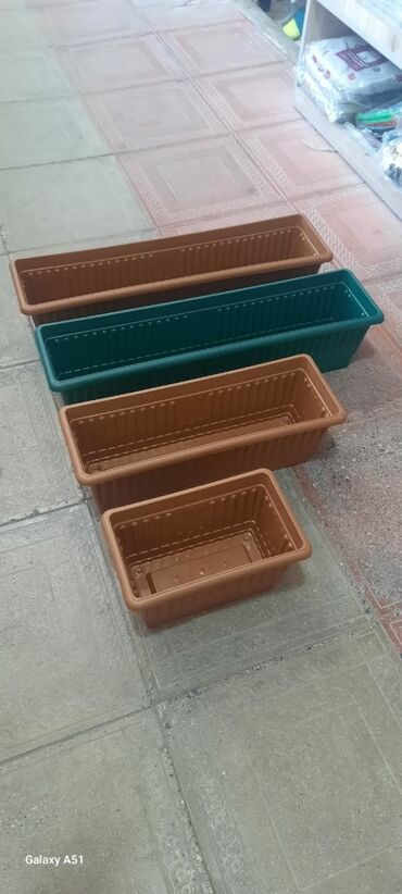 Bitkilər üçün dibçəklər: Dibceklər gulqabilar duzbucaqli yumru asilqan kvadrat — 21