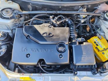 VAZ (LADA): LADA 2112 (VAZ 2112) – gümüşü rəngdə, 5 qapılı hetçbek — 8