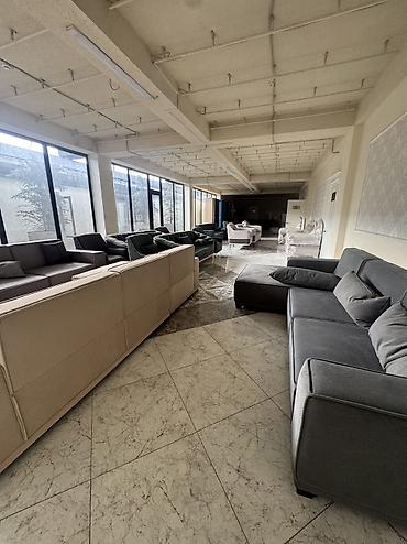 колледжи: СДАМ КОММЕРЧЕСКОЕ ЗДАНИЕ 6000 м² Локация: Селекционное, рядом с новым — 8