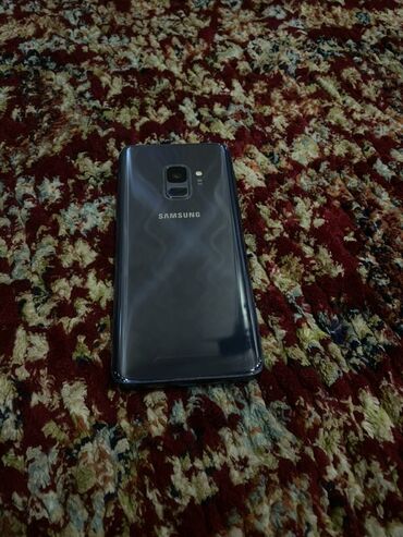 телефон за 8000: Samsung Galaxy S9, Б/у, 64 ГБ, цвет - Синий, 1 SIM