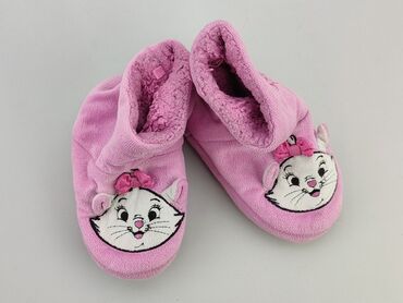 Slippers: Slippers 30, Used