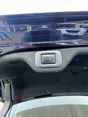 Lexus: Lexus ES: 2023 г., 2.5 л, Гибрид — 16