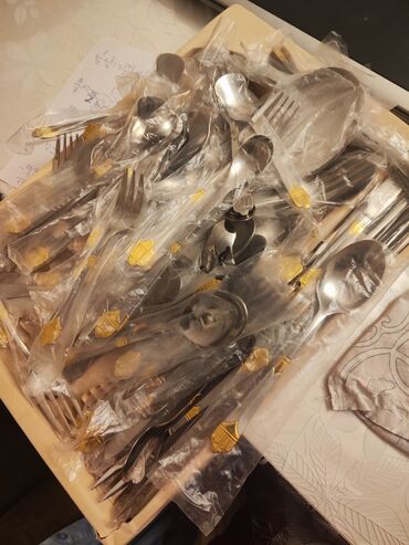 Süfrə ləvazimat dəstləri: Bellagio markalı, 126 hissədən ibarət qab-qacaq dəsti. Dəst taxta -da lalafo.az — 10 Süfrə ləvazimat dəstləri: Bellagio markalı, 126 hissədən ibarət qab-qacaq dəsti. Dəst taxta — 10