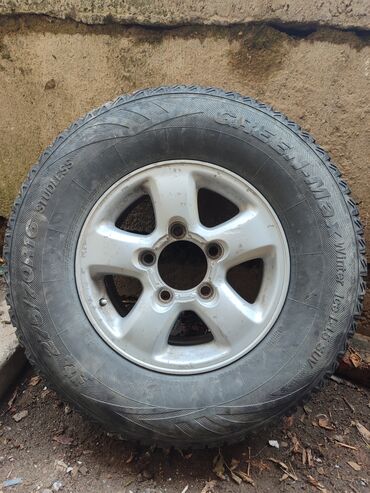 Дөңгөлөктөр монтажда: Дөңгөлөктөр монтажда 275 / 70 / R 16, Кыш, Колдонулган, Комплект, Жол тандабастар (АТ/МТ), Куйма, тешиктери - 5