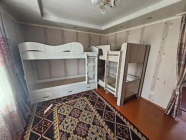 подписать тетрадь по кыргызскому языку: Детская двухъярусная кровать из ЛДСП с лестницей и выдвижными ящиками — 2