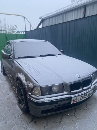 bmw 8 серия 850i at: BMW 318: 1992 г., 1.8 л, Механика, Бензин, Седан