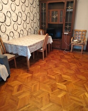 Mənzil kirayələyirəm: 3 otaqlı, 100 kv. m — 4