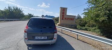 Renault: Renault Scénic minivan - Kuzov: 5 qapılı, tünd boz/gümüş iki rəngli — 3