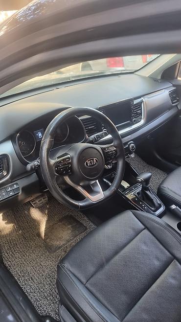 кио рио: Kia Stonic: 2020 г., 1.4 л, Автомат, Бензин, Кроссовер — 4
