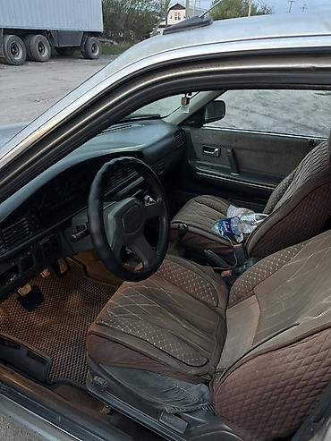 mers 814: Mazda 626: 1989 г., 2 л, Механика, Бензин, Универсал — 10