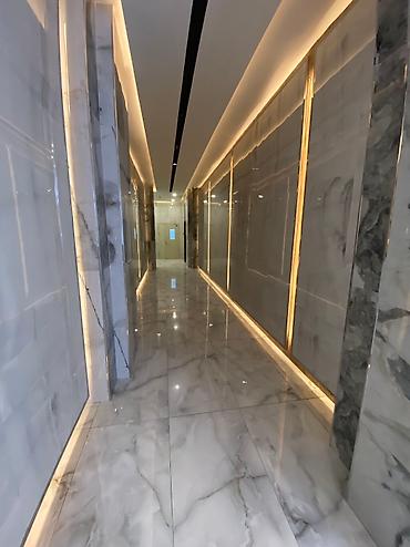 Долгосрочная аренда квартир: 3 комнаты, Агентство недвижимости, Без подселения, С мебелью полностью — 2