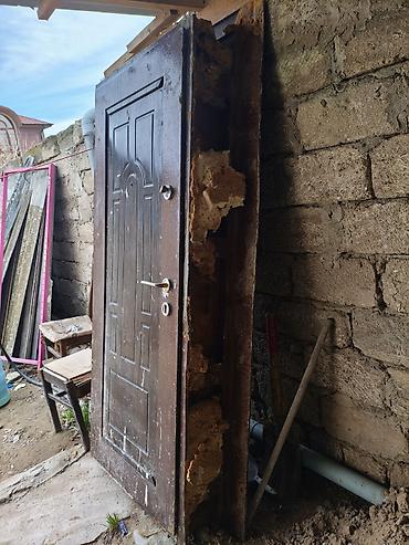 Giriş qapıları: Dəmir giriş qapısı dəsti Ölçü 2m - 90 Sm - Material: qalın metal/dəmir — 8