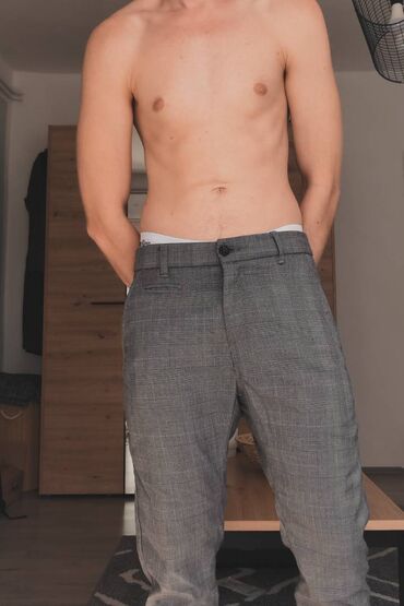 Pantalone: CHINO SLIM karirane muške pantalone 

House brand — 2