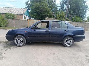 левое крыло гольф 3: Volkswagen Vento: 1993 г., 1.8 л, Механика, Бензин, Седан — 4