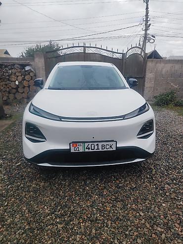 Changan: Changan Qiyuan Q05: 2026 г., Электромобиль, Кроссовер — 1