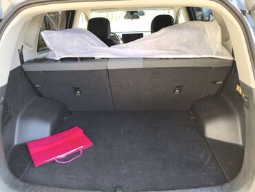 BYD: BYD E2: 2025 г., 0.1 л, Автомат, Электромобиль, Кроссовер — 10