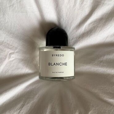 Ətriyyat: Byredo Blanche orijinal ətir satıram. Ətir tamamilə yenidir, qutusu lalafo.az -da Ətriyyat: Byredo Blanche orijinal ətir satıram. Ətir tamamilə yenidir, qutusu