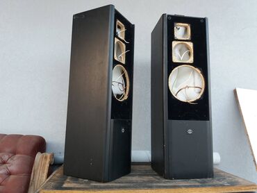 Zvučnici i stereo sistemi: Mb Quart 610-delovi -kutije prazne(bez icega) za 8 — 2