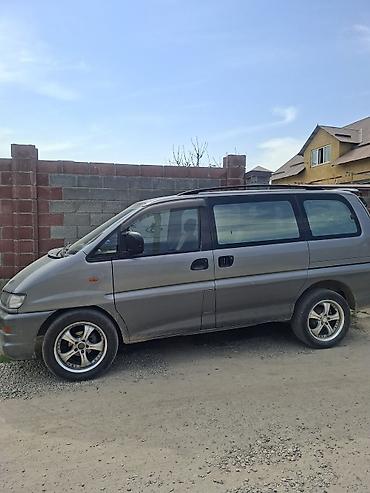 митсубиси спес гир: Mitsubishi Space Gear: 2000 г., 2.4 л, Автомат, Газ, Минивэн — 4