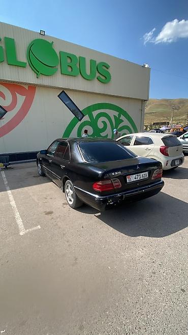 e 302: Mercedes-Benz E-Class: 1996 г., 2.8 л, Механика, Бензин, Седан — 3