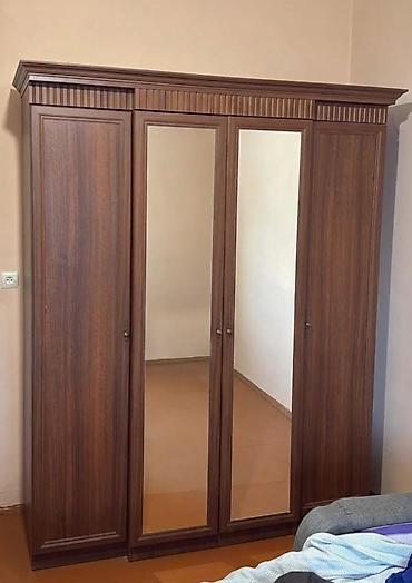 Dolab.qiymet 140 man.olcu 1.60/2.07/57sm.unvan Bibiheybət məscidinin