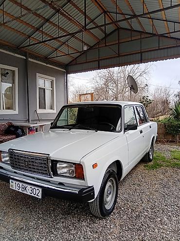 ucuz vaz 21011 satisi: VAZ (LADA) 2107: 1.6 l | 2006 il 5 km Sedan — 1