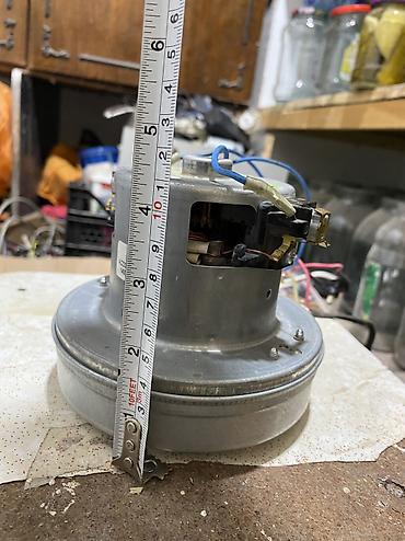 Оборудование для производства: Tozsoran Matoru 1200 watt 2 ədəd var . Balaca 25 azn - Böyük 35 azn — 3