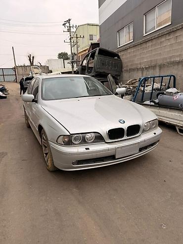 молдинг е39: Капот BMW, Б/у, Оригинал — 2