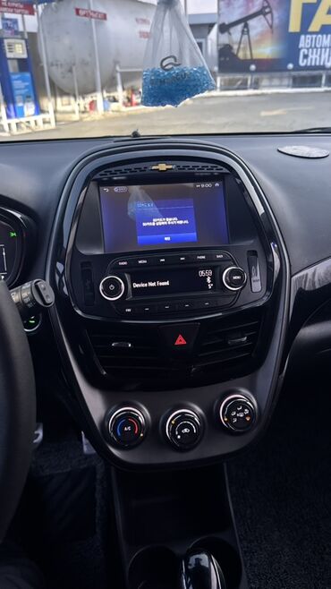 Chevrolet: Chevrolet Spark: 2019 г., 0.1 л, Автомат, Бензин, Хэтчбэк — 14