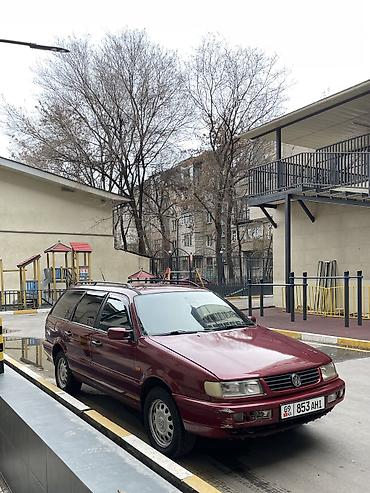 Volkswagen: Volkswagen Passat: 1994 г., 1.6 л, Механика, Бензин, Универсал — 7